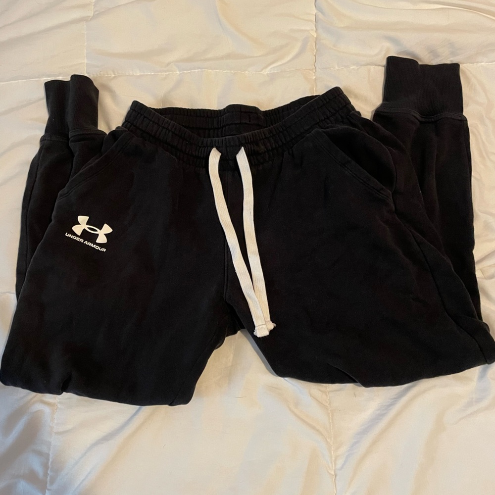 Black under armour sweatpants